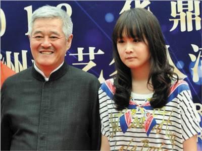 赵本山女儿球球真名叫什么资料,赵本山老婆马丽娟照片有几个女儿