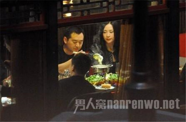 孔令辉妻子杨舒婷是谁个人资料照片,孔令辉结婚了吗为什么不结婚