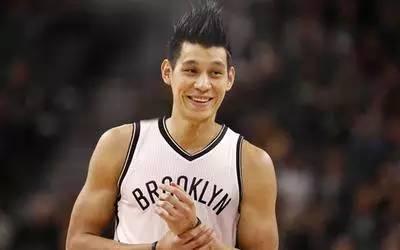 林书豪在nba什么水平为什么不火了废了？科比骂林书豪 滚一边去