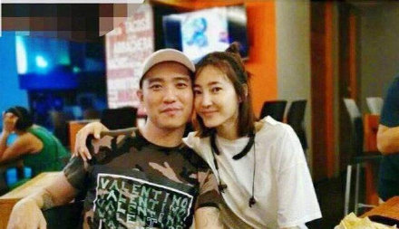 王丽坤婚姻状况被爆闪婚老公是谁干什么的？王丽坤老公的结婚照